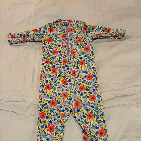Mini Boden Multicolor Floral Rashguard - Picture 2 of 3